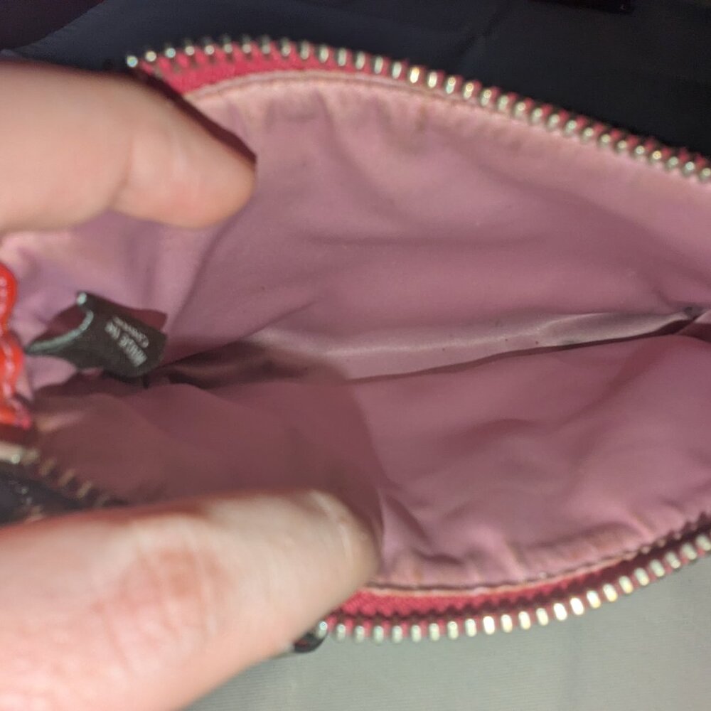 Coach Y2K POPPY patent leather pink wristlet - Picture 3 of 3